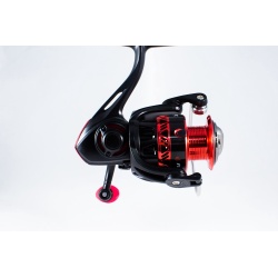 Fire 3000 Spinning Reel Powered By Favorite